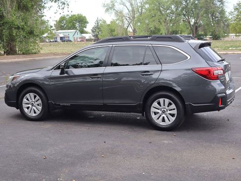 Used 2019 Subaru Outback 2.5i Premium AWD/4WD image 8