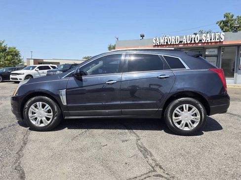 Used 2015 Cadillac SRX Luxury FWD image 3