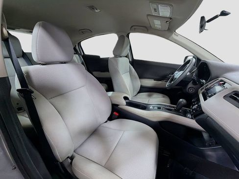 Used 2020 Honda HR-V LX image 29