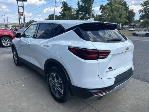 Used 2025 Chevrolet Blazer LT image 6