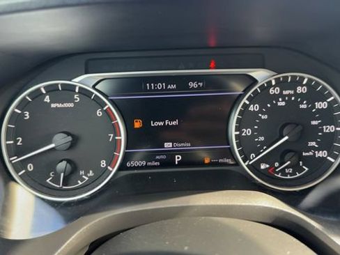 Used 2024 Nissan Rogue S AWD/4WD image 12