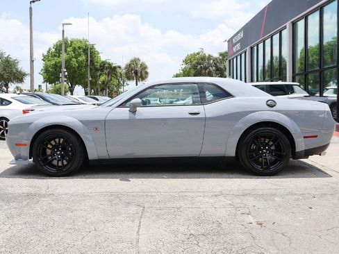Used 2022 Dodge Challenger R/T Scat Pack RWD image 17