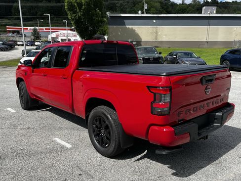 New 2026 Nissan Frontier SV w/ Tow Package AWD/4WD image 5