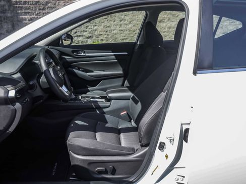 Used 2023 Nissan Altima 2.5 SV image 23