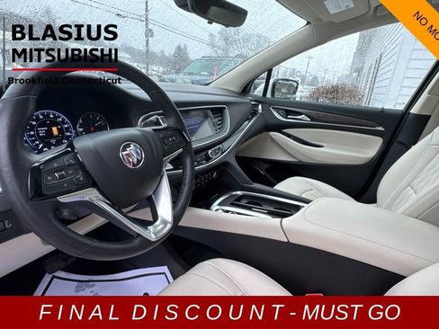 Used 2022 Buick Enclave Avenir image 14