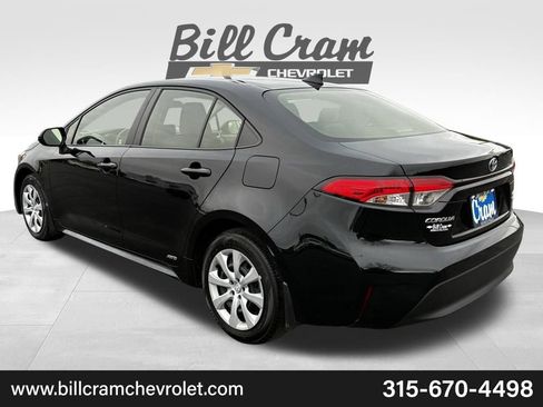 Used 2024 Toyota Corolla LE AWD/4WD image 28