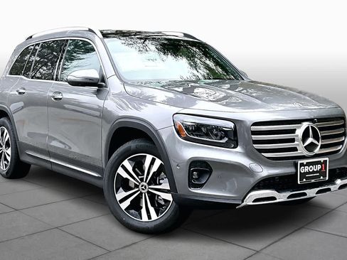 New 2026 Mercedes-Benz GLB 250 4MATIC image 2