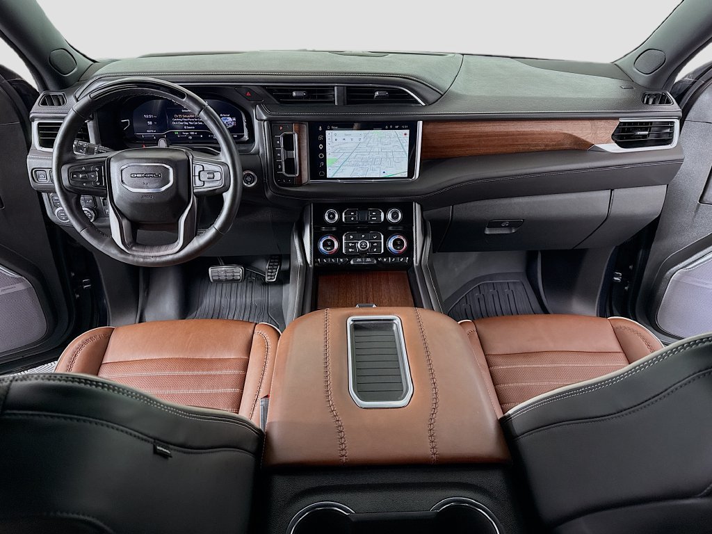 Used 2024 GMC Yukon Denali Ultimate AWD/4WD image 26