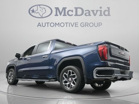 Used 2023 GMC Sierra 1500 SLT AWD/4WD image 28