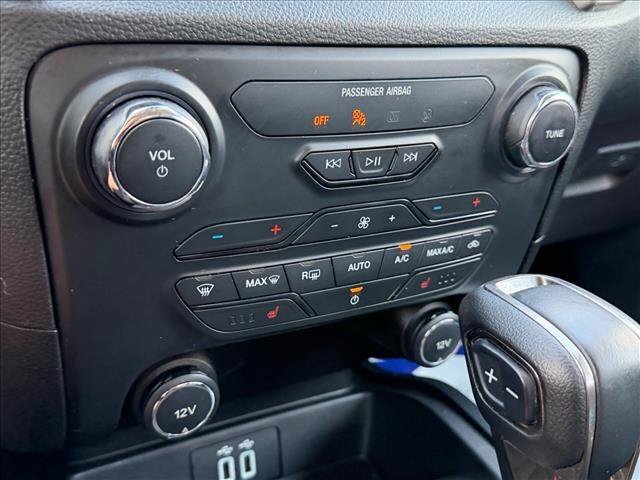 Used 2019 Ford Ranger XLT w/ Equipment Group 302A Luxury AWD/4WD image 23