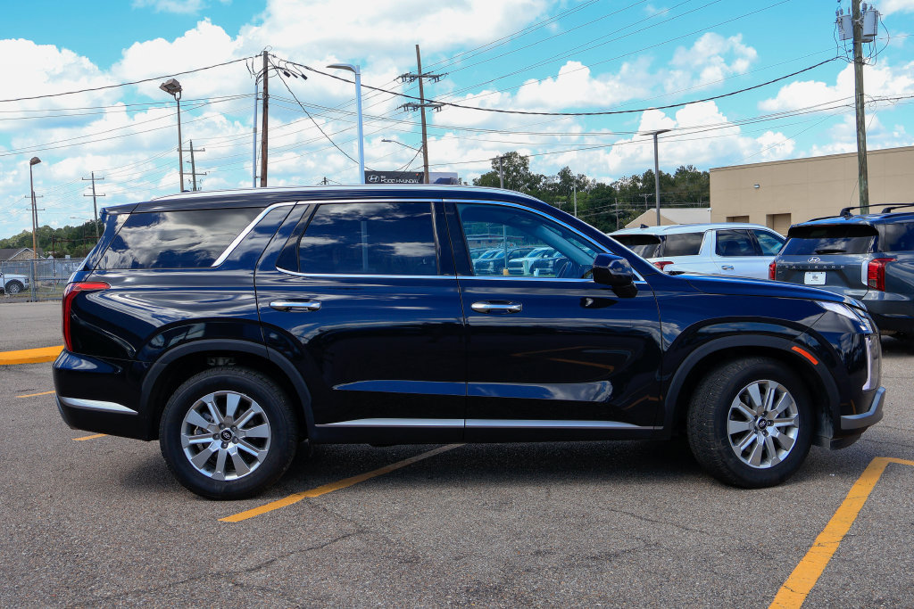 Used 2025 Hyundai Palisade SEL FWD image 23