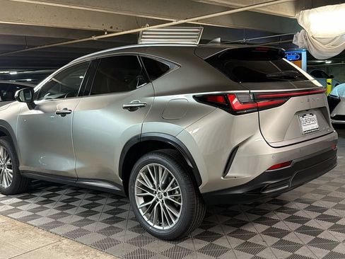 Certified 2025 Lexus NX 350 AWD w/ Accessory Package (2T) image 7