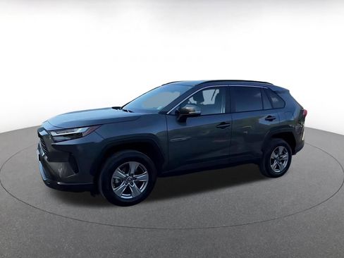 Used 2025 Toyota RAV4 XLE w/ Weather Package FWD image 7
