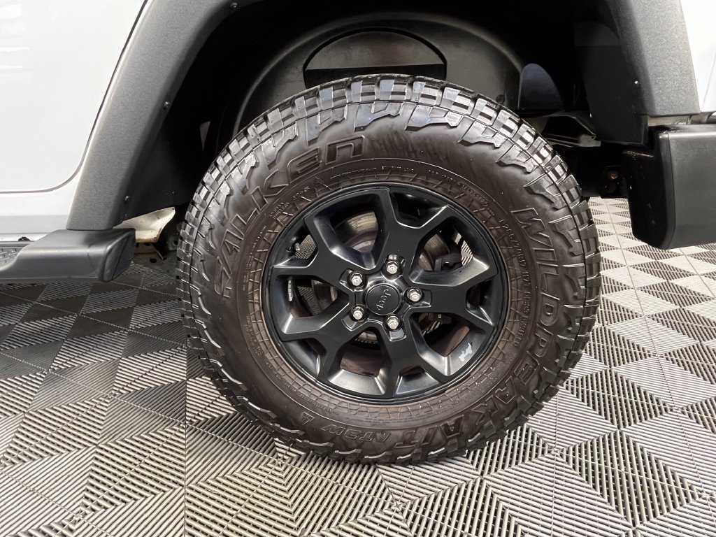 Used 2016 Jeep Wrangler Unlimited Sport w/ Quick Order Package 24S AWD/4WD image 14