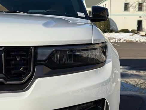 New 2026 Jeep Grand Cherokee L Summit image 12