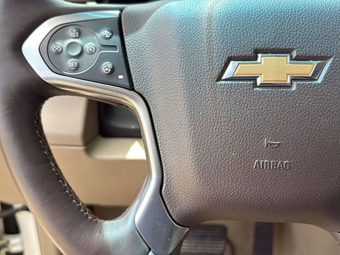 Used 2015 Chevrolet Tahoe LT RWD image 14