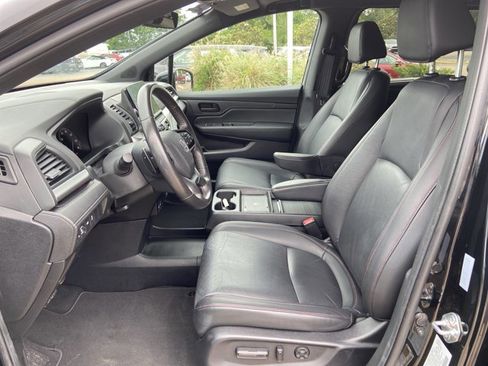 Used 2025 Honda Odyssey Sport-L image 5