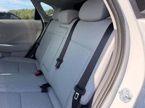 Used 2026 Hyundai Kona SEL Premium FWD image 15