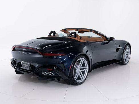 New 2026 Aston Martin V8 Vantage Convertible RWD image 5