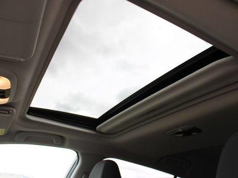 New 2026 Subaru Crosstrek 2.5i Premium AWD/4WD image 32