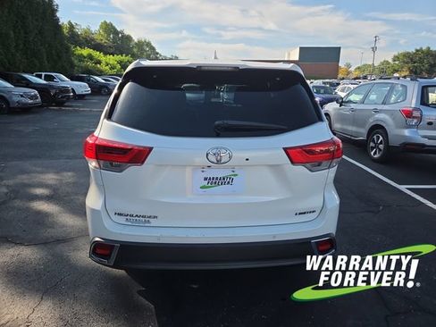 Used 2018 Toyota Highlander Limited FWD image 6