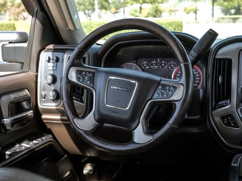 Used 2015 GMC Sierra 3500 Denali w/ Duramax Plus Package image 20