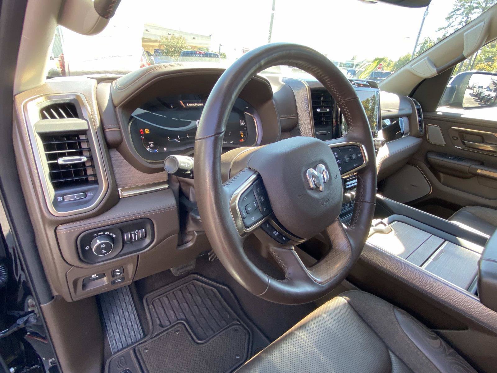 Used 2026 RAM 1500 Limited w/ Bed Utility Group AWD/4WD image 29