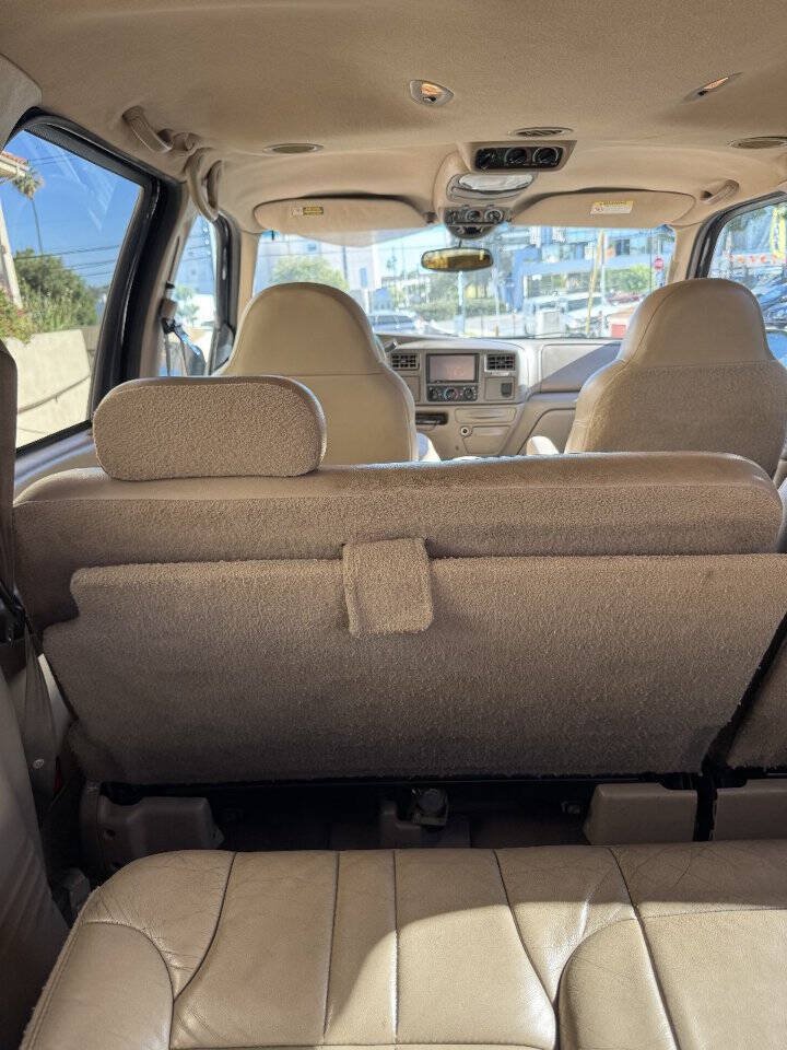 Used 2000 Ford Excursion XLT RWD image 34