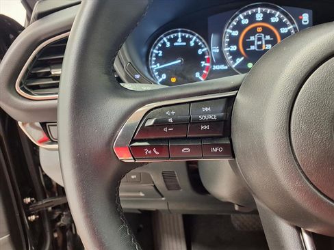 Used 2025 MAZDA CX-30 AWD 2.5 S w/ Preferred Package image 20