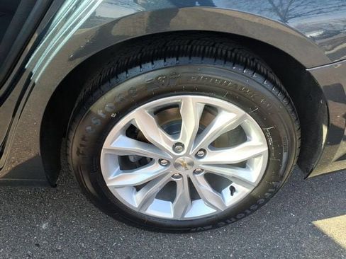 Used 2020 Chevrolet Malibu LT image 14