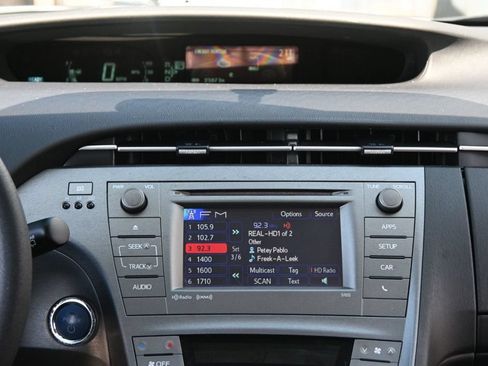 Used 2015 Toyota Prius Three FWD image 13