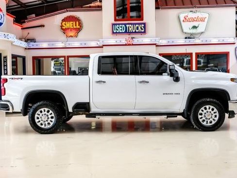Used 2023 Chevrolet Silverado 2500 LTZ w/ Safety Package image 10