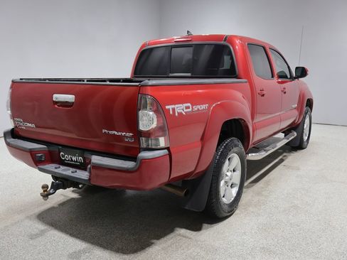 Used 2014 Toyota Tacoma PreRunner w/ TRD Sport Package RWD image 2