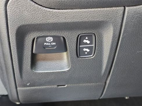 Used 2023 RAM 1500 Big Horn image 43