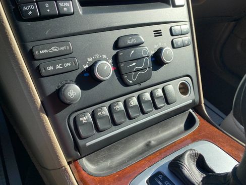 Used 2014 Volvo XC90 3.2 image 17