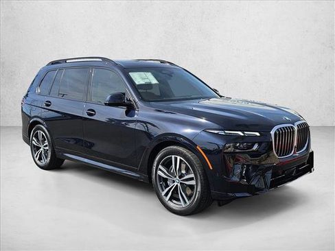 New 2026 BMW X7 xDrive40i w/ M Sport Package image 7
