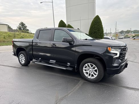Used 2024 Chevrolet Silverado 1500 RST image 1
