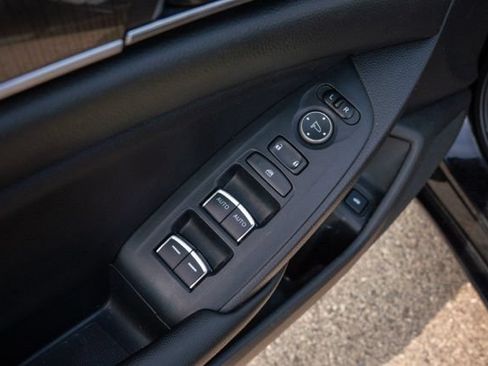 Used 2020 Honda Accord Sport image 16