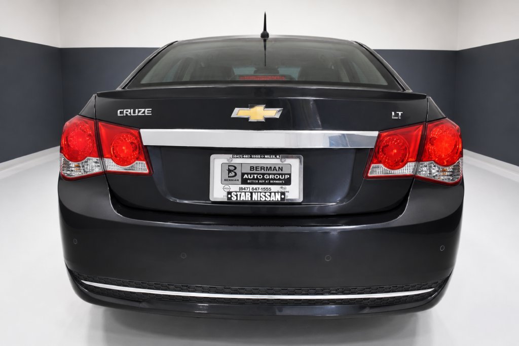 Used 2012 Chevrolet Cruze LT w/ RS Package FWD image 9