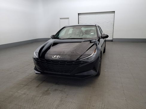 Used 2023 Hyundai Elantra SEL FWD image 15