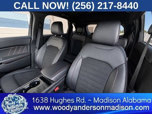 Used 2024 Ford Edge ST-Line AWD/4WD image 5