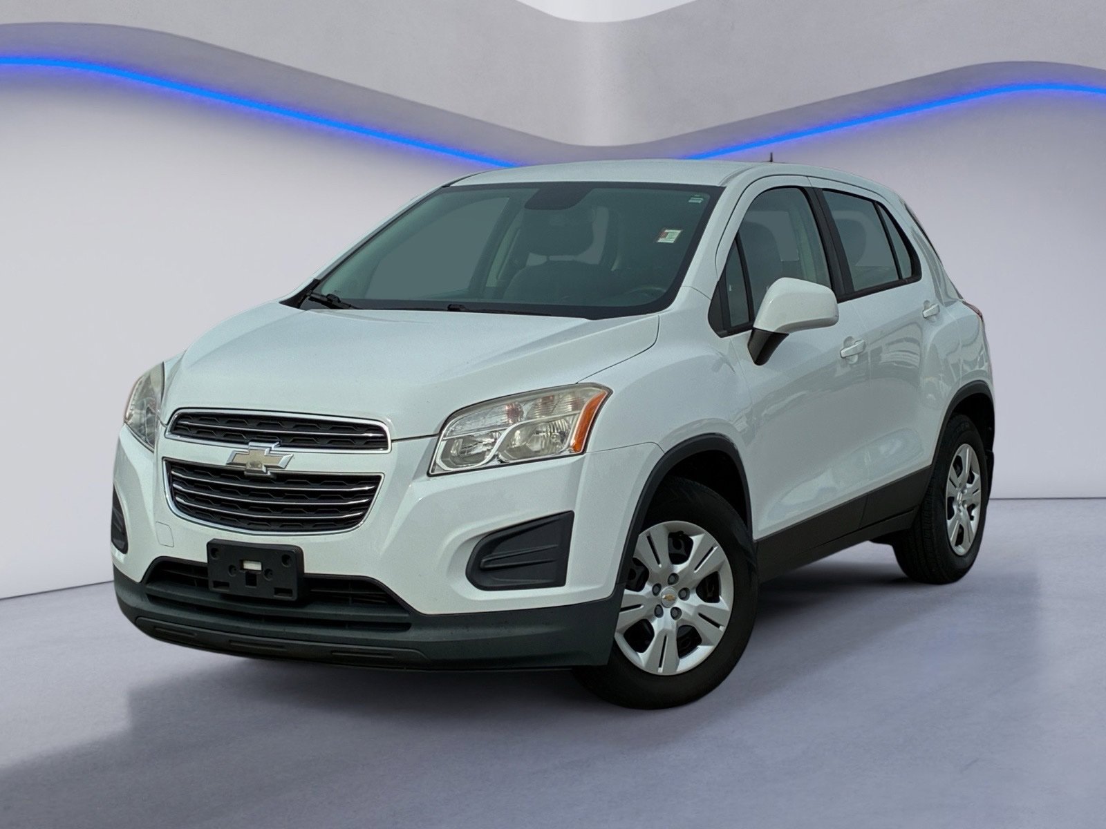 Used 2016 Chevrolet Trax LS w/ LPO, Protection Package FWD image 2