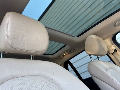 Used 2020 Mercedes-Benz GLC 300 image 18