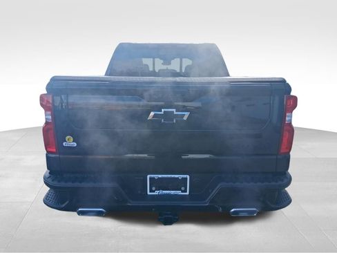 Used 2025 Chevrolet Silverado 1500 High Country w/ Technology Package image 6