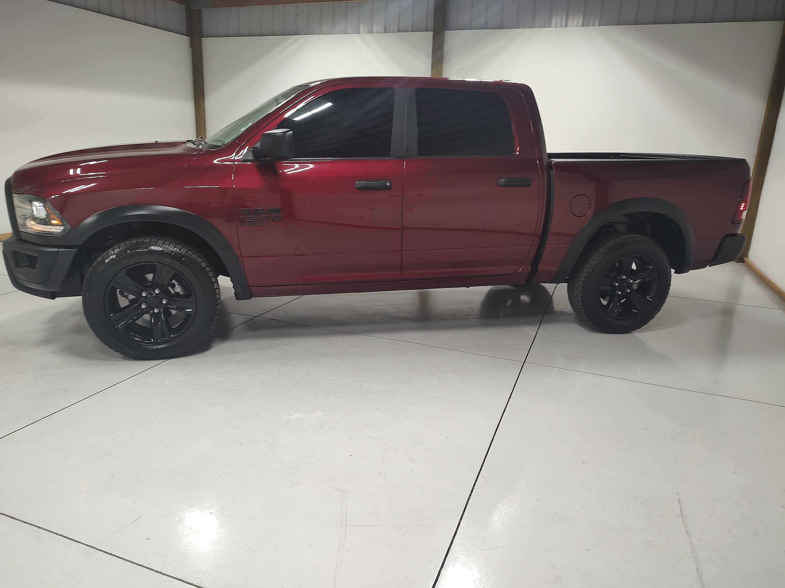 Used 2024 RAM 1500 Warlock AWD/4WD image 4