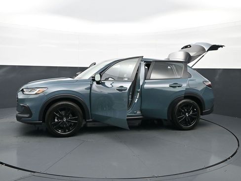 Used 2026 Honda HR-V Sport image 33