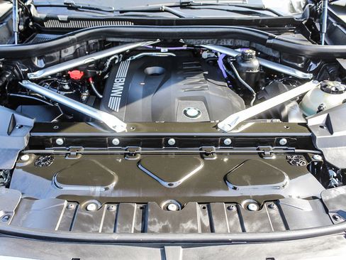 Used 2024 BMW X5 xDrive40i image 27