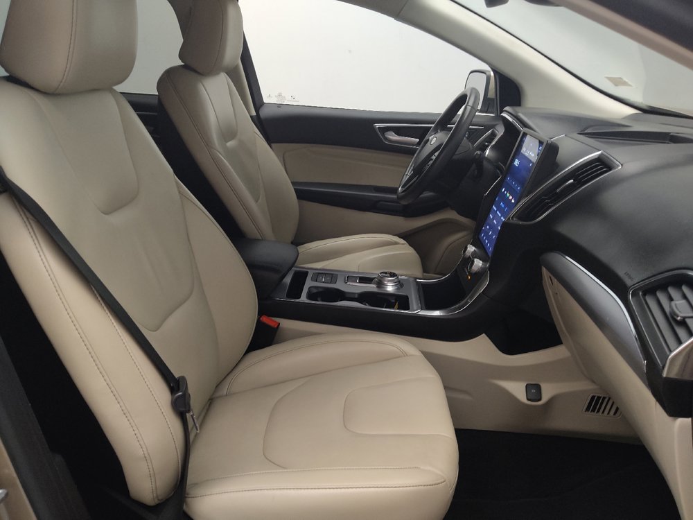 Used 2021 Ford Edge Titanium w/ Cargo Accessory Package FWD image 21