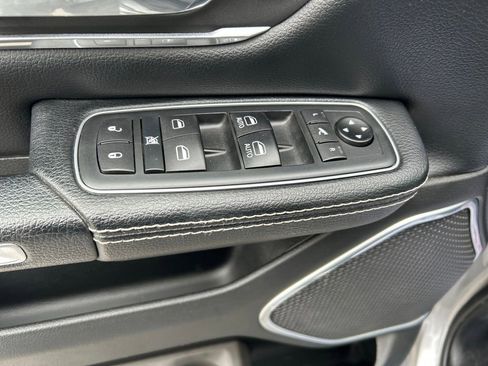 Used 2020 RAM 1500 Laramie image 20