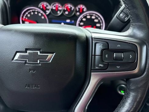 Used 2020 Chevrolet Silverado 1500 LT Trail Boss AWD/4WD image 16